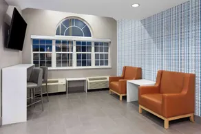 Microtel Inn by Wyndham Janesville - Hall