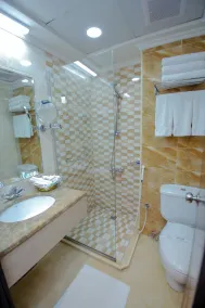 Abraj Al Tayseer Tuwa Hotel - Bathroom