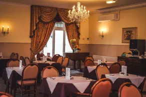 The Grove Hotel - Restaurant