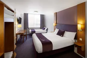 Premier Inn Edinburgh Airport - M9 Jct1 - Room