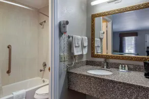 Quality Inn Covington - Salle de bain