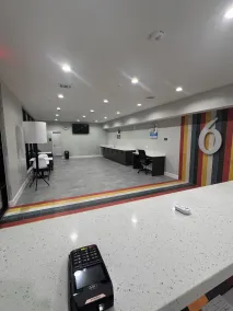 Studio 6 Humble, TX - Resepsjon