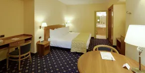 Hotel Ovest - Habitación