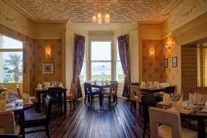 Baytree Hotel  - Restaurant