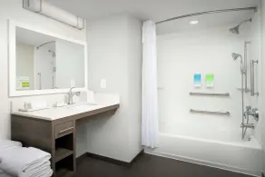 Home2 Suites by Hilton Atlanta Midtown - Chambre