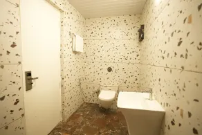 Vihara Inn - Bathroom