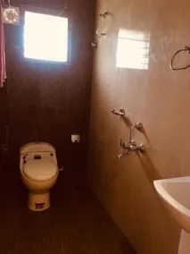 MM Park Inn - Bathroom