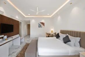 White Wharf Beach Resort Morjim Goa - Room