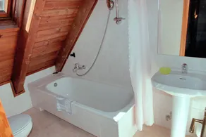 Somni Aranès - Bathroom