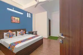 FabHotel Saket Inn - Chambre