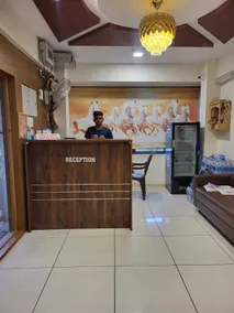 Hotel Shreeji's - Recepción