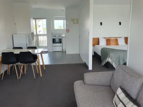 Ruakaka Beach Front Motel - Chambre