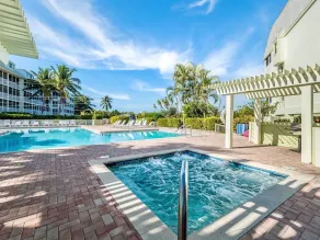 Bayside Villas - Pool
