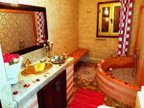 Riad Konouz - Bad