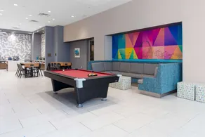 Home2 Suites by Hilton St. Louis Downtown - Lobby
