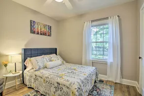 Bright Home w/ Yard in Historic Fuquay-varina! - Habitación