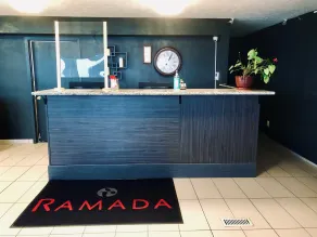 Ramada by Wyndham Spokane Valley - Réception