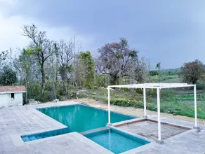 Pachmarhi Foothill Cottages by Vanyum - Pool