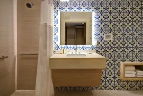 DoubleTree by Hilton Virginia Beach Oceanfront South - Chambre
