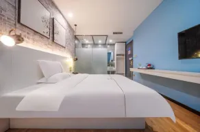 QiQiaoWu Fashion Hotel Beijing Songjiazhuang Subway Station - Habitación