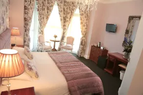 East Beach Hotel - Room