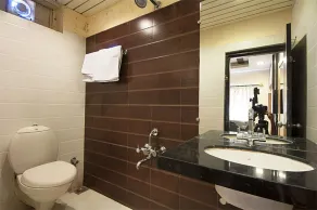 Hotel Swagat - Bathroom