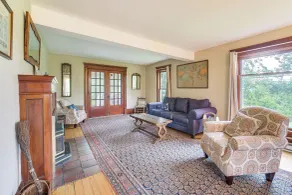 2 Mi to Chardon Square: Family Farmhouse Escape - Innvendig