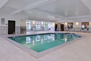 Homewood Suites by Hilton Des Moines Airport - Pool