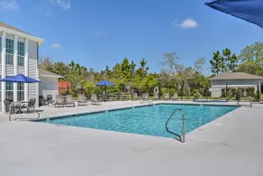 Gulf Shores Condo with Pool 5 Miles to Beaches - Interior