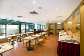 Bishop Lei International House - Restaurant