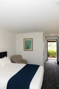 Lakeview Hotel Motel - Room
