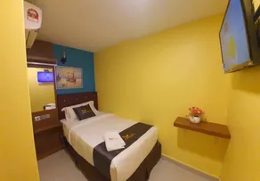 Enrich Hotel Puncak Alam by uBook - Zimmer
