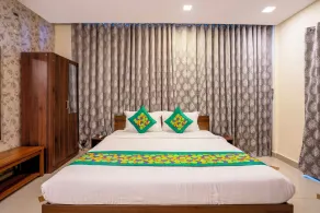 Treebo Srico, Banjara Hills - Room