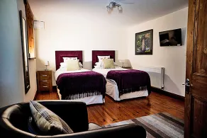 Waunwthan: B&B Suites - Værelse