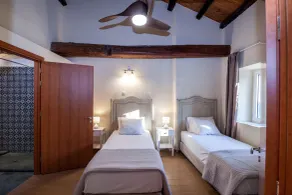Marcora Historic Mansion - Room
