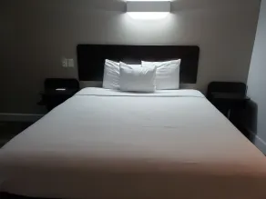 Motel 6-Hesperia, CA - West Main Street I-15 - Chambre