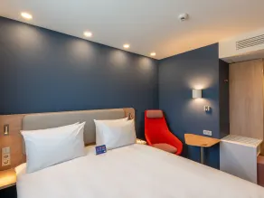 Holiday Inn Express - Hamburg South A7-AS42 by IHG - Habitación
