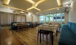 Treebo Park Palace - Restaurant