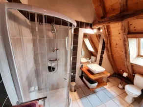 La Ferme de la Croix - Chambres d'hôtes avec jacuzzi, calme, et authenticité - Baño