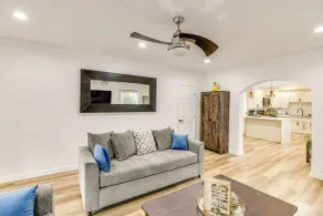 East Los Angeles Home - 7 Mi to Downtown! - Interior