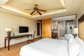 Centara Grand Beach Resort Phuket - Chambre