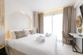 Amalthia Luxury Suites - Ausblick vom Zimmer
