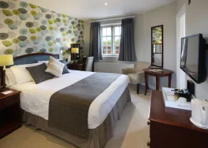 The Bell Inn Hotel - Room