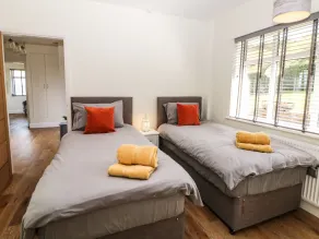 The BungalowBarlow - Chambre