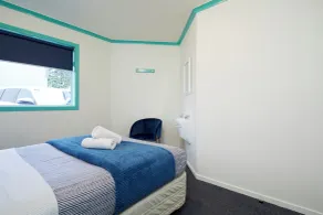 Pacific Coast Lodge and Backpackers - Chambre