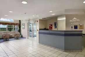 Microtel Inn by Wyndham Champaign - Hall