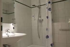 Pension Cora - Bathroom
