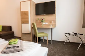 The Outlet Hotel - Room