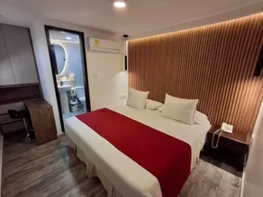 Hotel León Dorado - Room