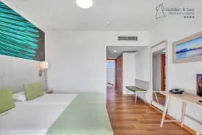 Apartamentos Garden & Sea Boutique Lodging by LIVVO - Room